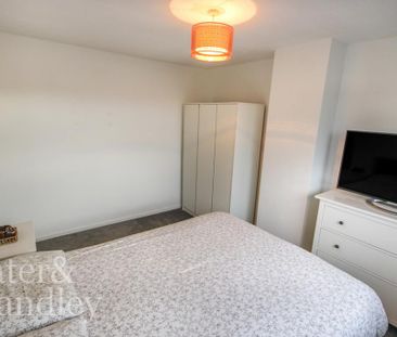 4 bedroom townhouse to rent - Photo 6