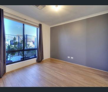 Lovely Inside and Ready to Move In – Bright & Modern 3x2 - Photo 4