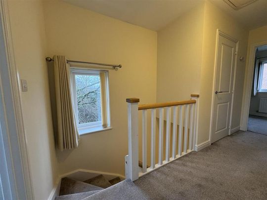 3 bedroom semi-detached house to rent - Photo 1