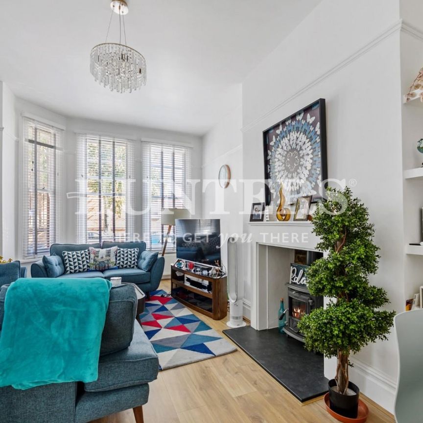 2 bedroom Flat To Let Total Size: 732 SQ FT - Photo 1