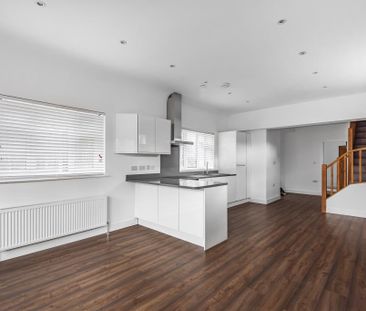 2 bedroom semi-detached house to rent - Photo 1