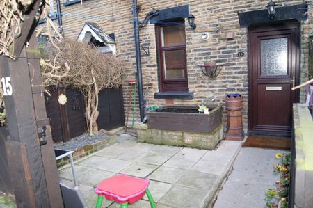 Nelson Place, Morley, Leeds - Photo 4