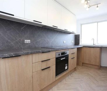 Eaton Road, Hove, BN3 - Photo 3