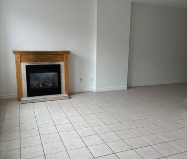 For Lease - 580 Talbot Street Unit# 1, St. Thomas, Ontario - Photo 3
