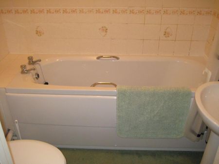 Studio to rent - Photo 4