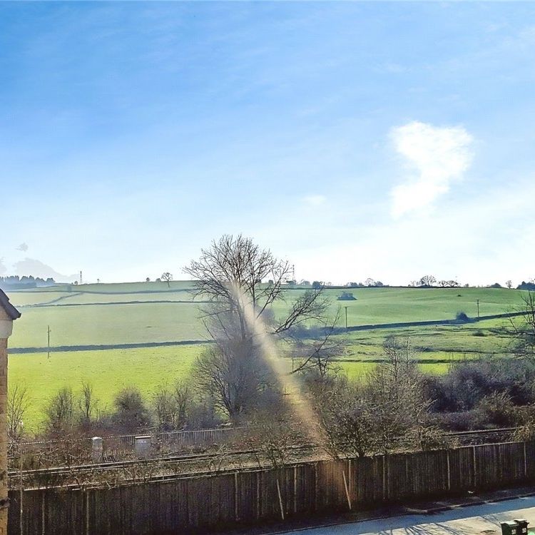 Calder View, Lower Hopton, Mirfield, WF14 - Photo 1