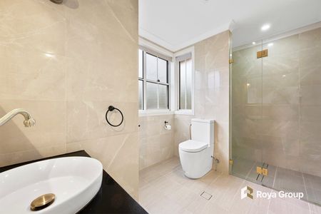 2A Blue Ridge Ct, Glenhaven NSW 2156 - House For Rent | Domain - Photo 4