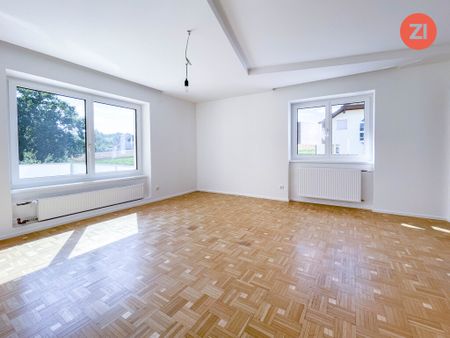Erstklassige 5 Zimmerwohnung - mit Küche und Balkon - Photo 3