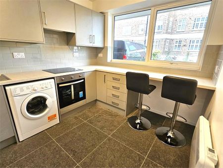 2 bedroom apartment to rent - Photo 5