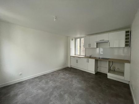 Location Appartement 2 pièces 65m² - Photo 3