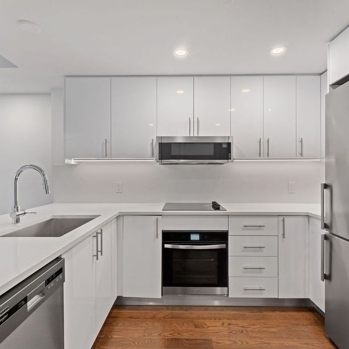 For Lease - 180 George Street Unit# 505, Lower Town - Sandy Hill, Ontario - Photo 1