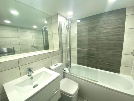 2 bedroom apartment to rent - Photo 5