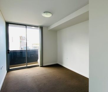 One bedroom plus study unfurnished Apartment, Canterbury Town Centre - Photo 3