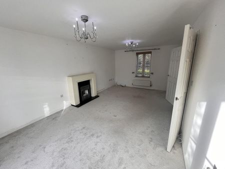 5 bedroom detached house to rent - Photo 2