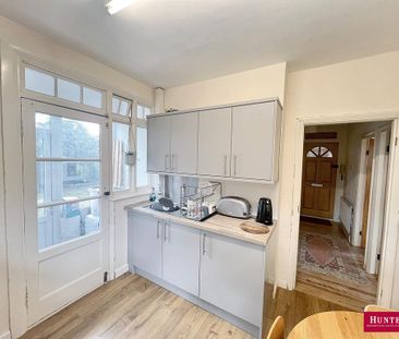 2 bedroom apartment to rent - Photo 6