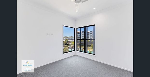 "Embrace Community and Comfort in Banyo!"... DUCTED AIR-CONDIOTIONING TO ALL ROOMS... POOL... GYM... BBQ AREA... - Photo 1