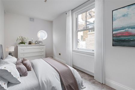 4 bedroom semi-detached house to rent - Photo 2