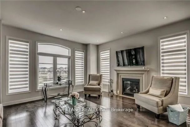 Detached Home For Lease | N9255081 - Photo 1