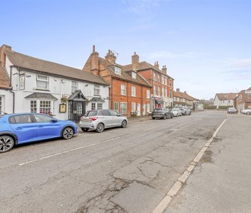 High Street, Lane End - Photo 6