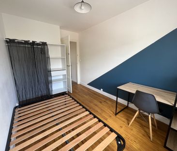 Location Appartement 4 pièces 63m² ST ETIENNE 42000 - Photo 3