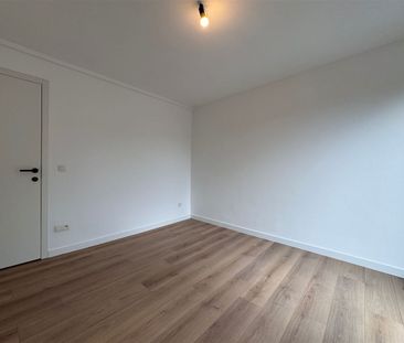 Centraal gelegen totaal gerenoveerde woning met een epc label A! - Photo 3