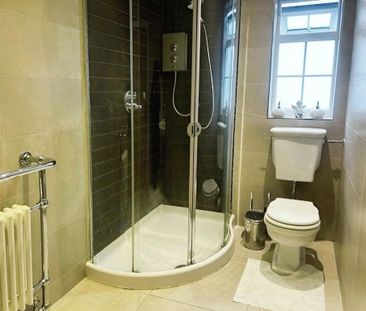 1 bedroom in a house share to rent - Photo 6