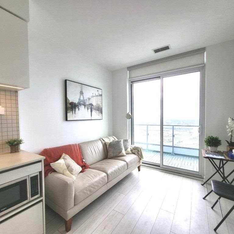 For Lease - 950 Portage Parkway Unit# 5507, Vaughan, Ontario - Photo 1