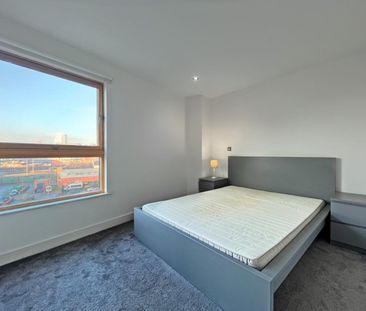 1 bedroom Flat To Let - Photo 3