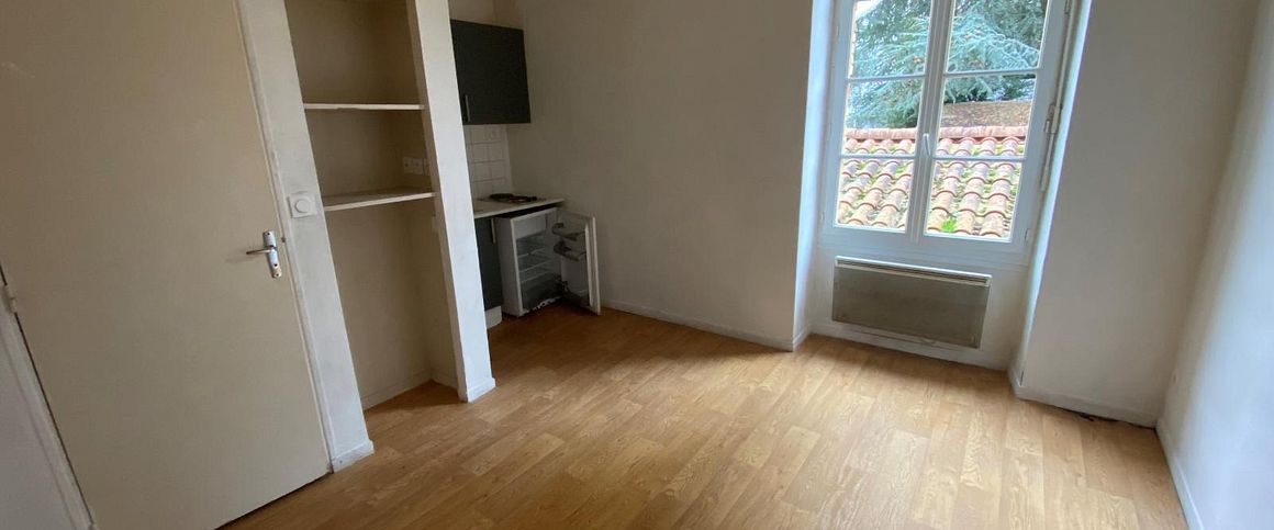 Location appartement 1 pièce de 14.7m² - Photo 1