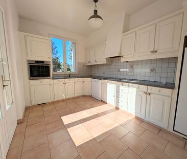 Location Maison 6 pièces 135m² - Photo 6