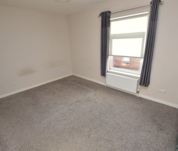 2 Bedroom Terraced House - Photo 4