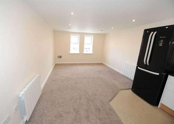 Liverpool Road, Irlam, M44 - Photo 1