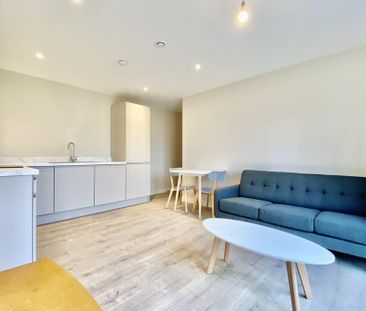 1 bedroom apartment to rent - Photo 2