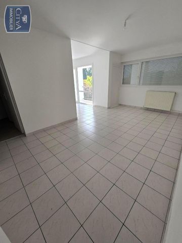 Location Appartement 4 pièces 67m² LE BOUSCAT 33110 - Photo 3