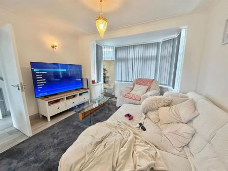 5 bedroom house to rent - Photo 2