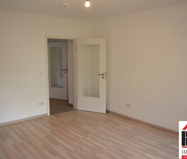 *Gepflegt - 2 Zimmer - Loggia - Einbauküche - frei* - Photo 2