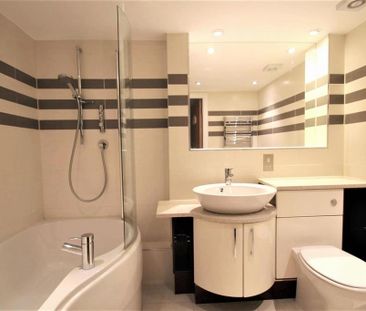 2 bedroom flat to rent - Photo 6