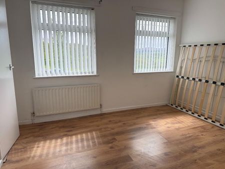 3 Killycorr Avenue, Claudy, BT47 4BX - Photo 5