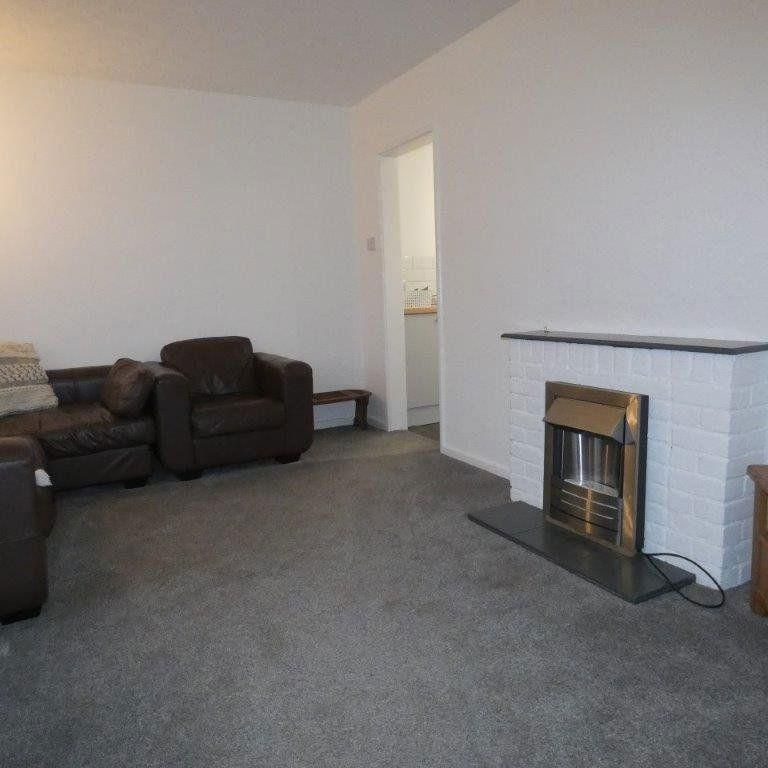2 bedroom maisonette to rent - Photo 1