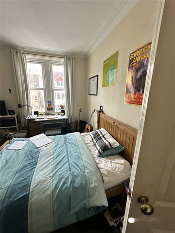 Student Properties to Let - Photo 3