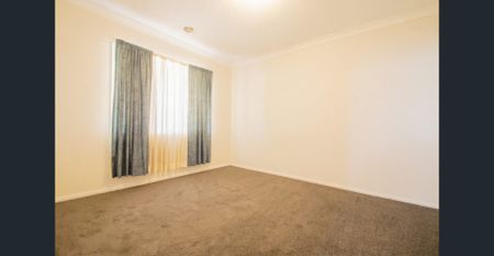 East Orange Family Home - Photo 4