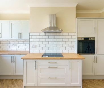 2 bed flat to rent in Ainthorpe Gardens, Newcastle Upon Tyne, NE7 - Photo 6