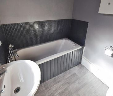 2 bedroom terraced house to rent - Photo 6