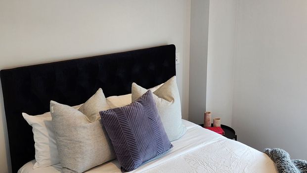 Near New. All Bills Included. Short Stays Welcome! - Photo 1