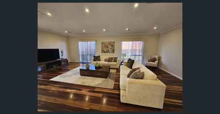 EXQUISITE CITY-VIEW HOME WITH PREMIER AMENITIES - Photo 2