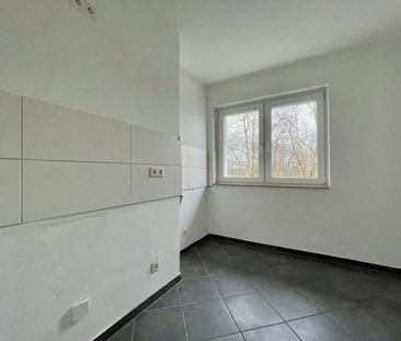 Gemütliche 2,5-Zi.-Wohnung mit Balkon! - Foto 1