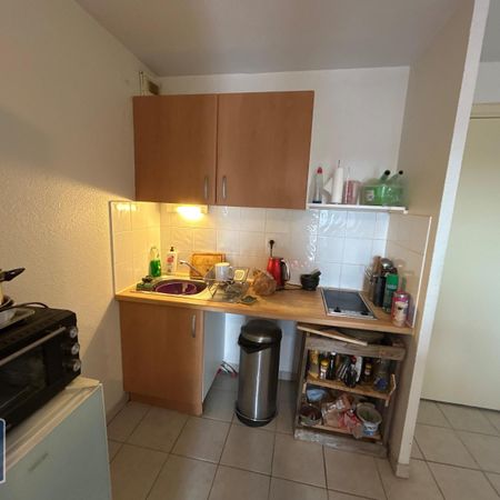 Location Appartement 1 pièce 33m² AGEN 47000 - Photo 3