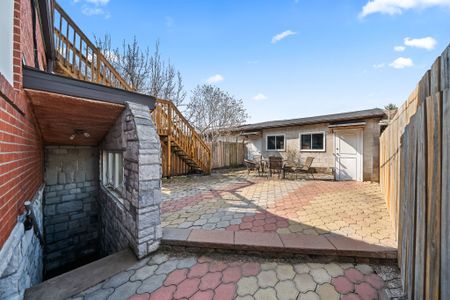 For Lease - 490 Brock Avenue Unit# 4, Toronto, Ontario - Photo 2