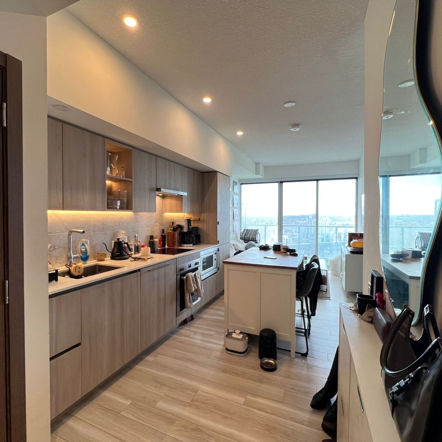 For Lease - 17 Bathurst Street Unit# 4209, Toronto, Ontario - Photo 1