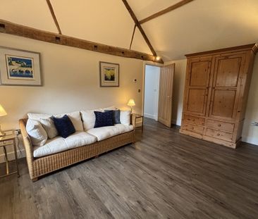 Manor Farm Road - Photo 6